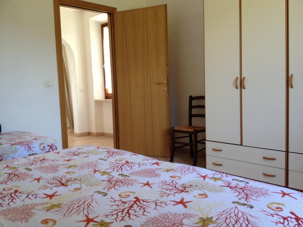 Famiglia Ricci Villa Marina di Campo Room photo